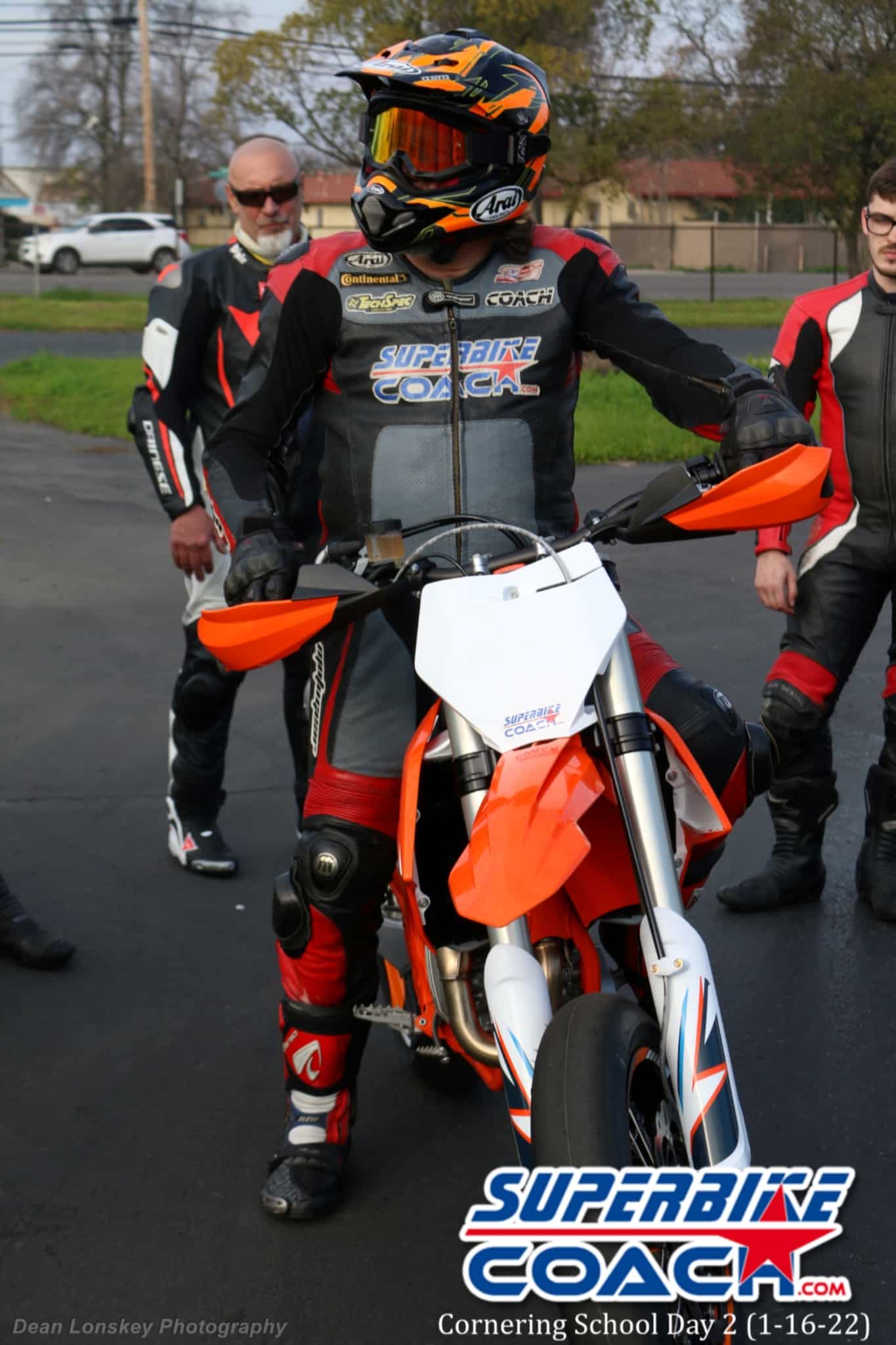 superbike coach corneringschool General Pics