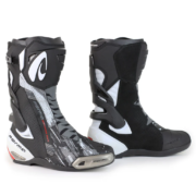 We proudly announce that Forma Boots USA has become a sponsor of the Superbike-Coach Corp. Headcoach Can Akkaya will be using their new MotoGP racing boot